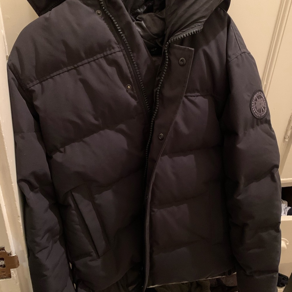 Canada Goose MacMillan Black-label Slim-Fit Parka